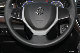 2017款骁途1.6L自动两驱都市时尚型