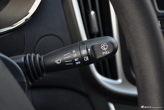 2016款宝骏560 1.8L 手动超值型