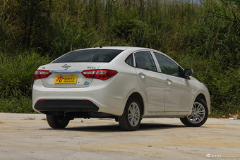 2016款海马M3 1.5L手动舒适型天窗版