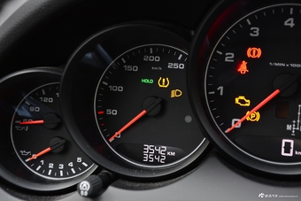 2016款卡宴3.0T自动