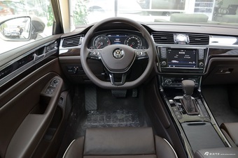 2016款大众辉昂 2.0T 自动380TSI 两驱至尊版