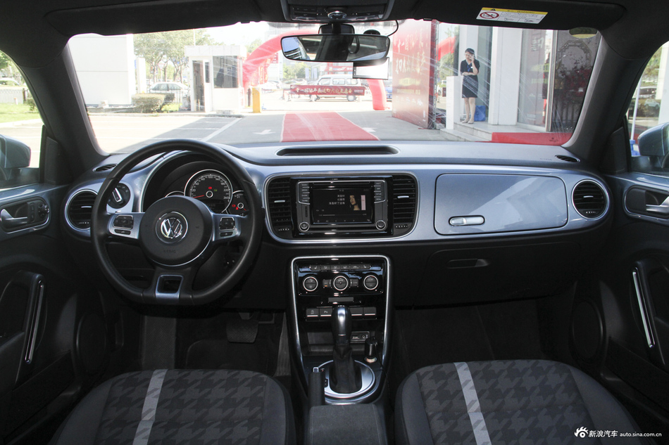 2018款甲壳虫1.4T自动纵乐型280TSI