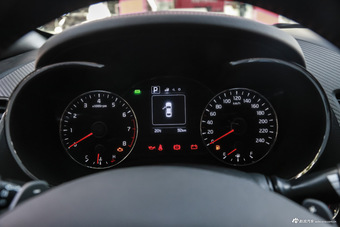 2016款起亚K3 1.4T自动GLS