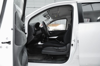 2017款纳瓦拉2.5L自动两驱豪华版QR25