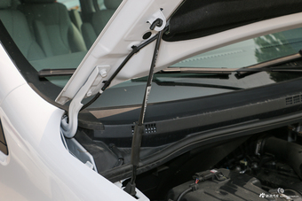 2018款瑞风M4 HB混合动力豪华型