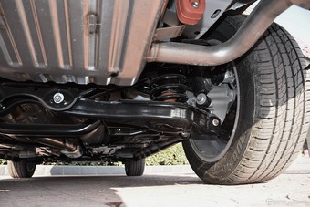  2017款哈弗H7  2.0T 自动豪华型 红标（白）