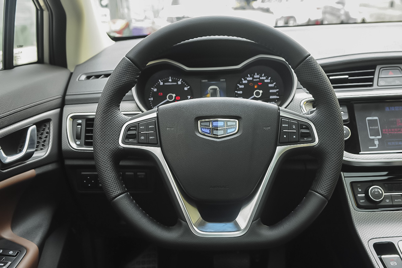 2016款帝豪GS 1.3T自动臻尚型优雅版