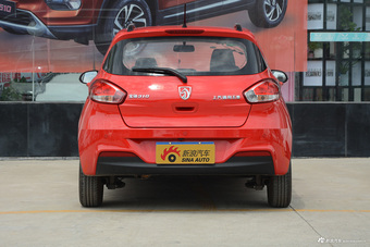 2017款宝骏310 1.5L手动豪华型