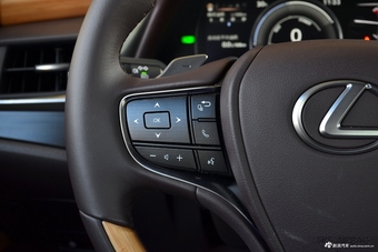 2018款雷克萨斯ES 2.5L自动300h尊享版