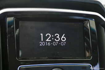 2016款驭胜S350 2.0T自动两驱汽油豪华版7座