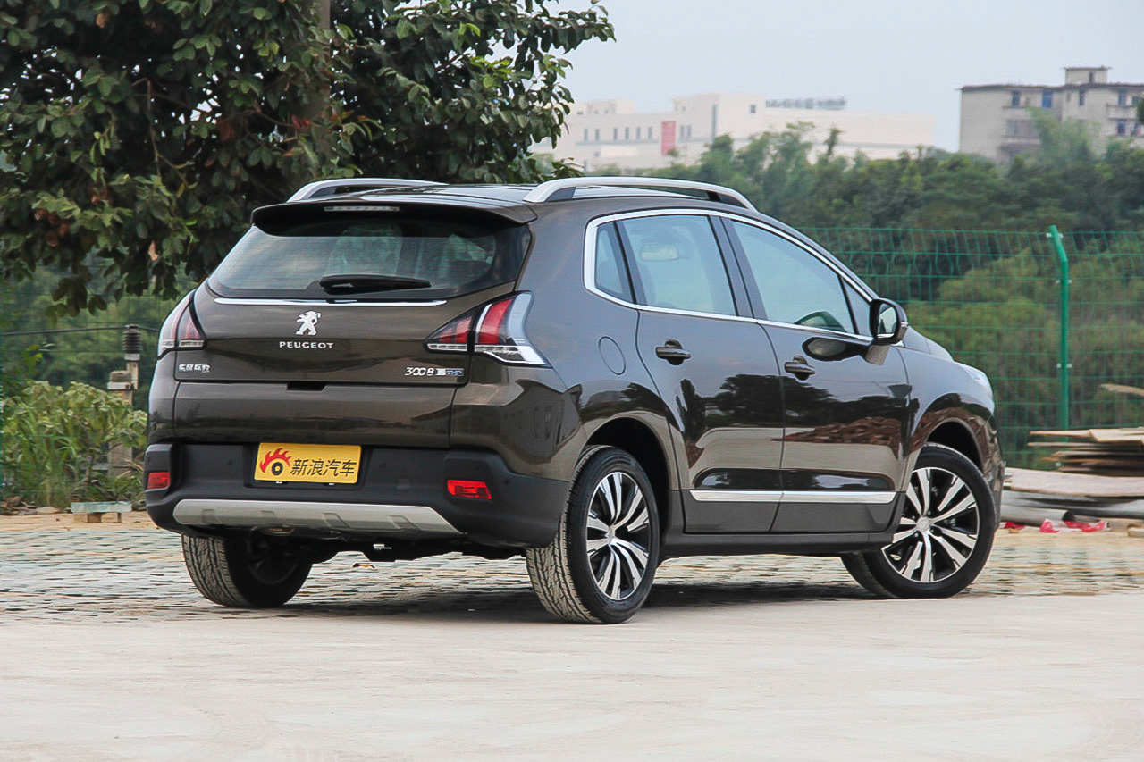 2016款标致3008 1.6THP自动至尚版