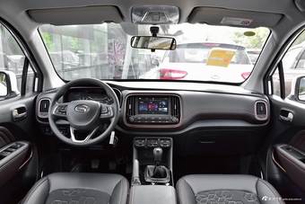 2017款传祺GS3 150N 1.5L手动精英版图片