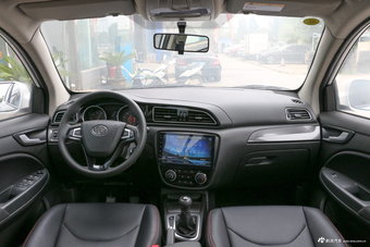 2017款骏派D60 1.5L手动舒适型图片