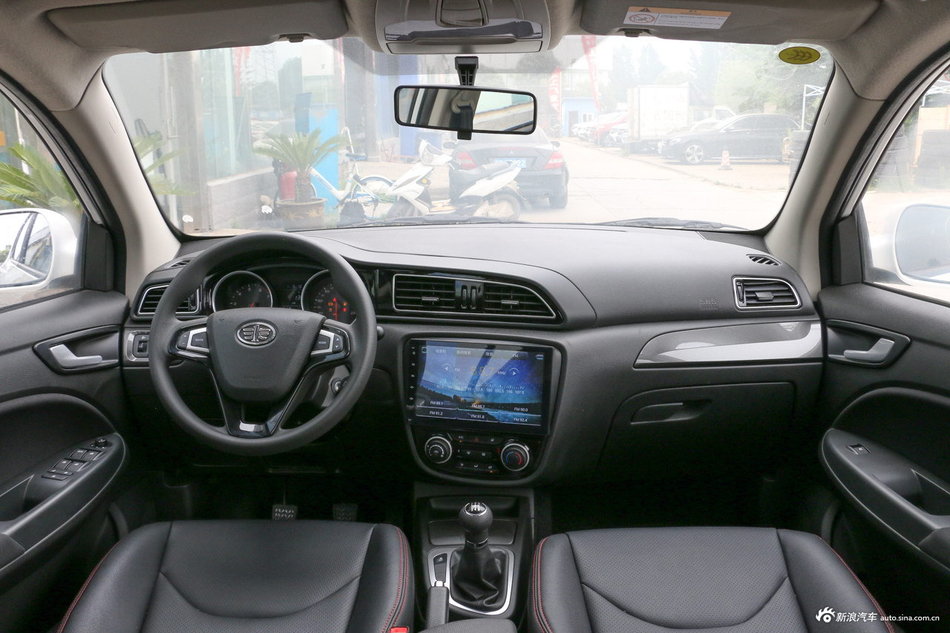 2017款骏派D60 1.5L手动舒适型