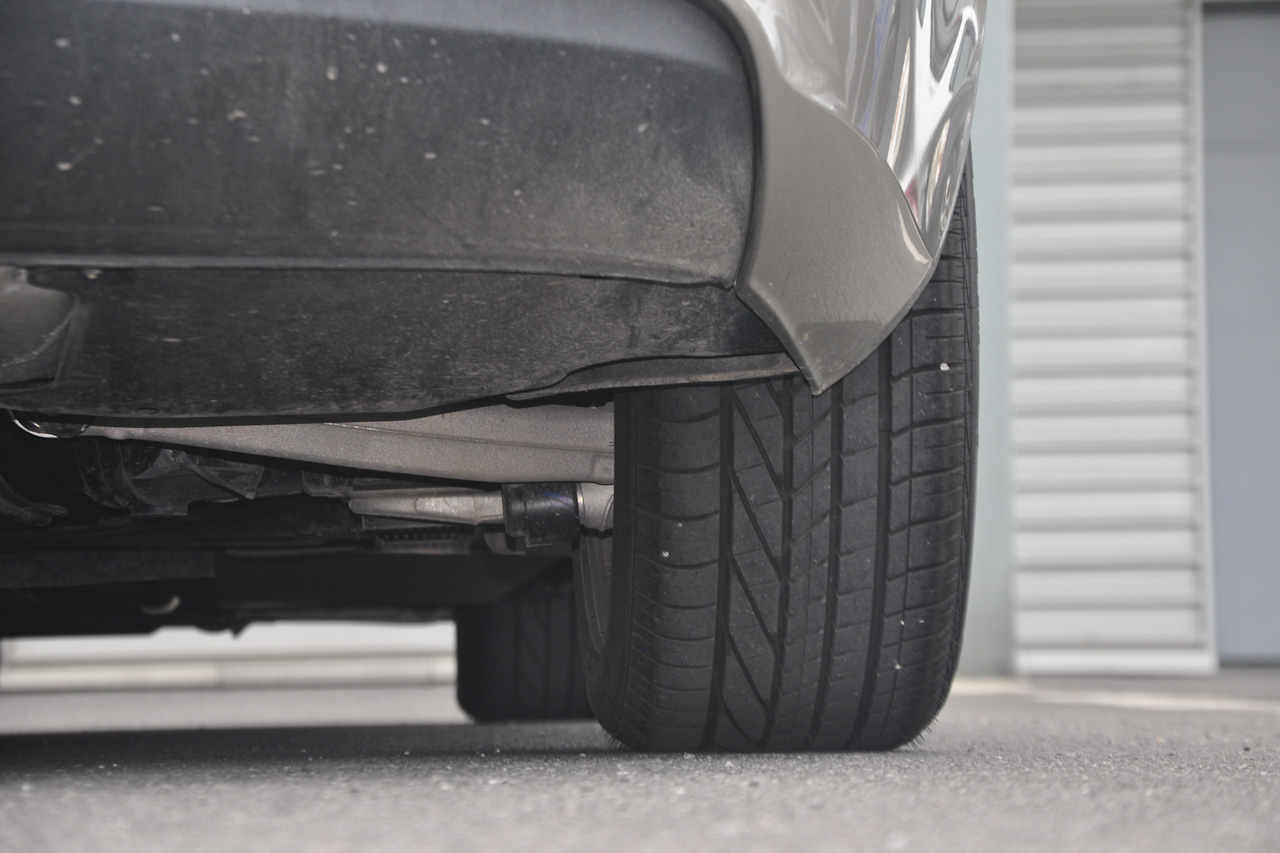 2016款奥迪A4L 2.0T自动35TFSI典藏版标准型 白金色