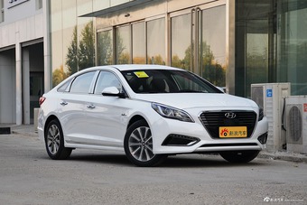 2017款现代索纳塔九1.6T自动GLS智能型