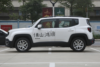 2018款自由侠1.4T自动高能版互联网大屏版