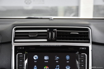 2017款哈弗M6 1.5T自动尊贵型