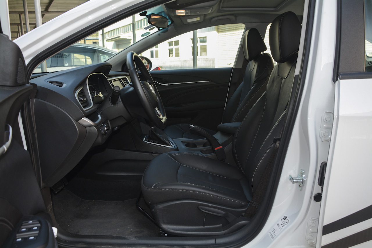 2017款英朗1.5L自动豪华型15N