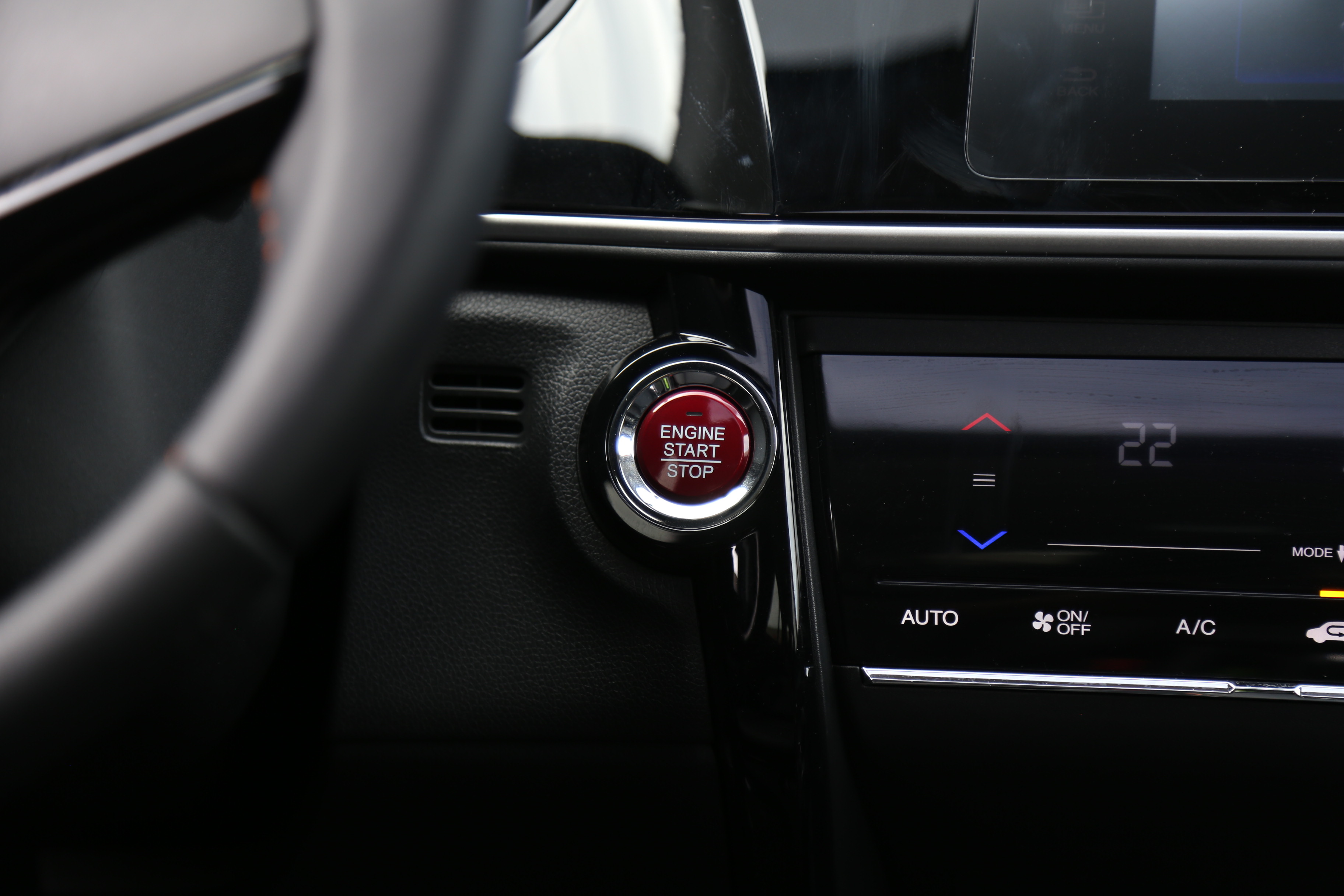 2017款竞瑞1.5L自动风尚版