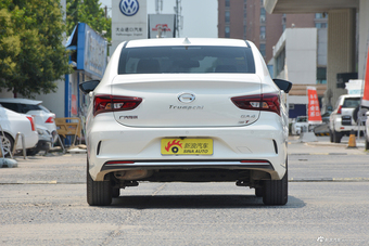 2018款传祺GA4 1.3T自动尊贵版200T