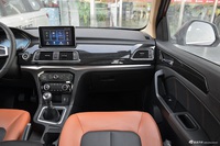 2017款北汽威望 M50f 1.3T手动豪华型（红）