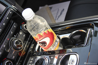 2015款捷豹XJL 3.0L自动SC两驱尊享商务版