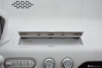 2017款宝骏E100智行版