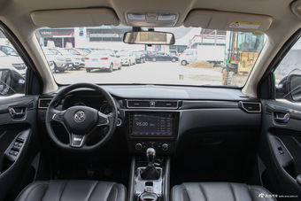 2017款风光580 1.5T手动豪华版图片