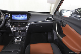 2018款启辰T90 2.0L自动CVT智联领尚版