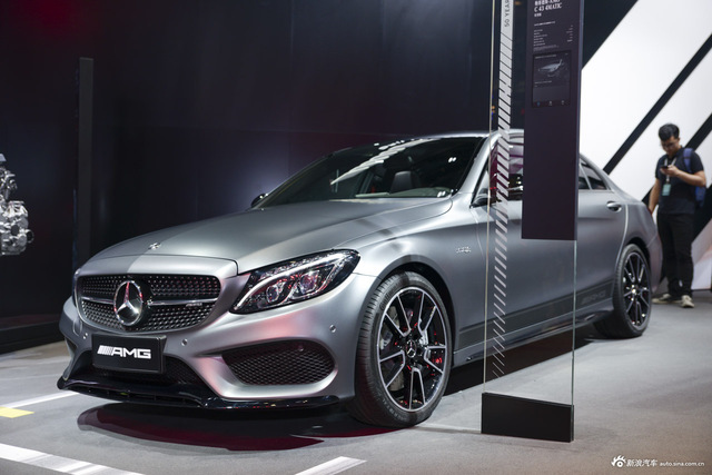 AMG C