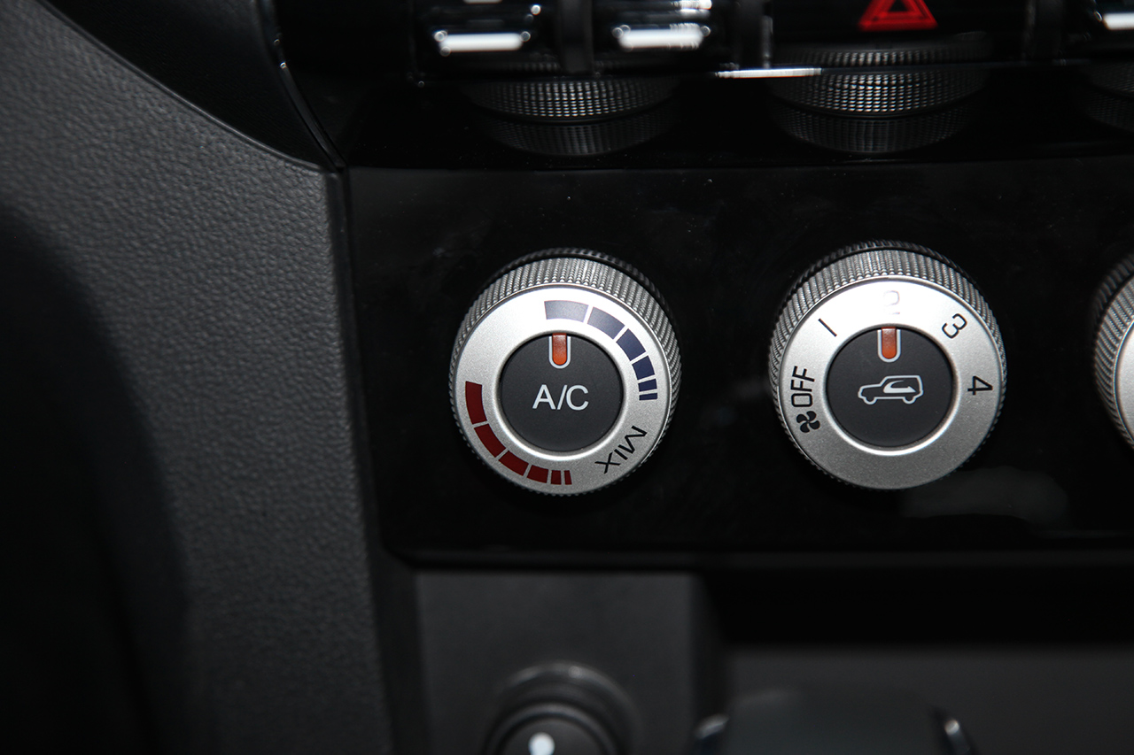 2016款北京BJ40L 2.3T自动四驱尊享版