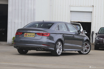 2017款奥迪S3 2.0T自动 Limousine