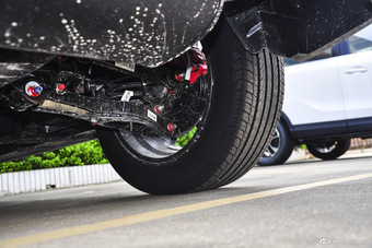 2015款DX7 2.0T手动运动豪华型