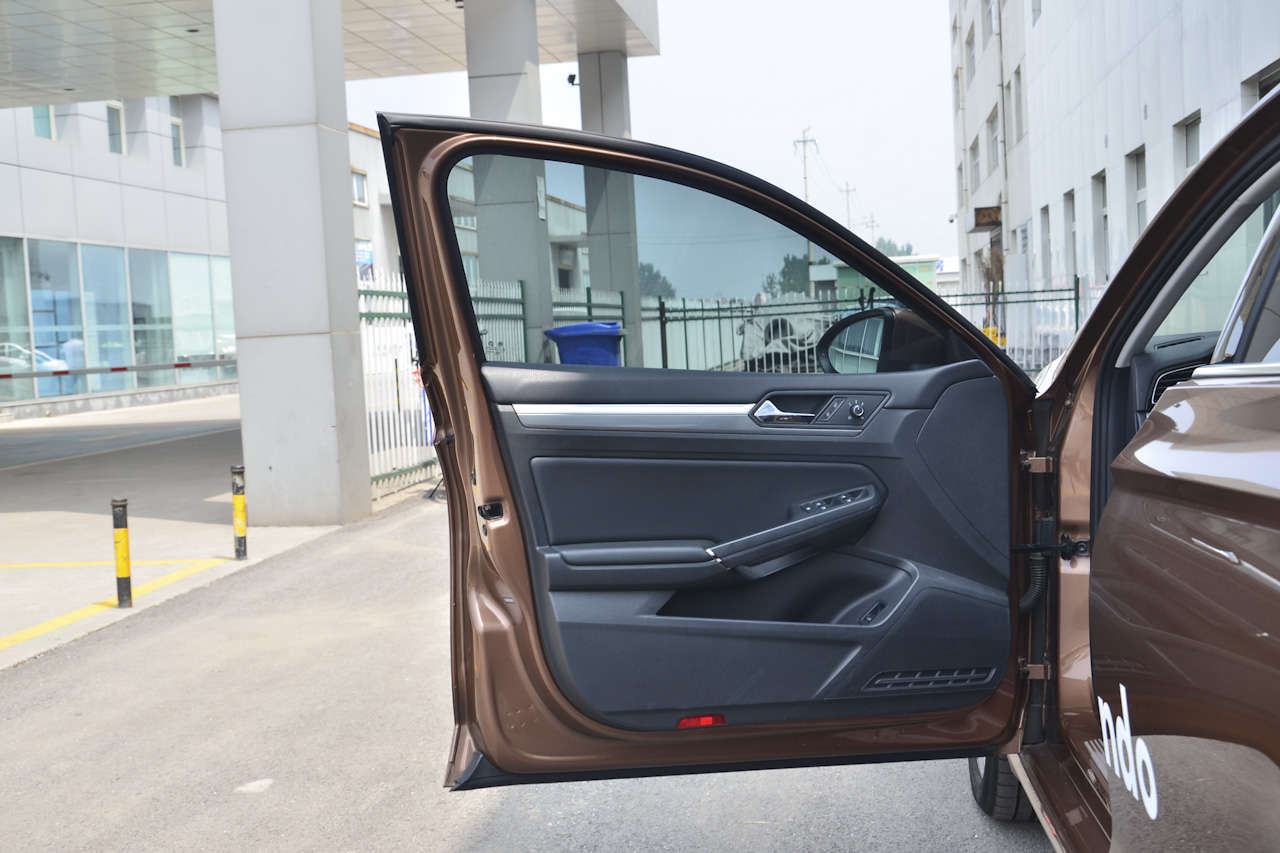 2017款凌渡1.4T自动豪华型280