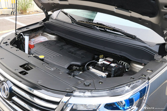 2018款风行SX6 1.6L自动豪华型