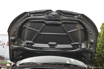 2018款全新爱丽舍1.6L自动时尚型