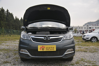 2016款长安欧尚1.5L手动豪华型