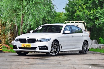 2018款宝马5系改款2.0T自动530Li尊享型M运动套装  