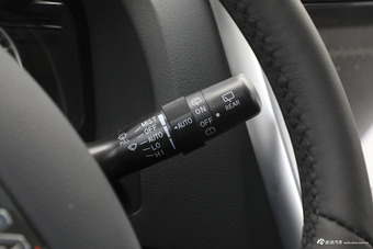 2017款野马T70S运动版1.8L自动旗舰型