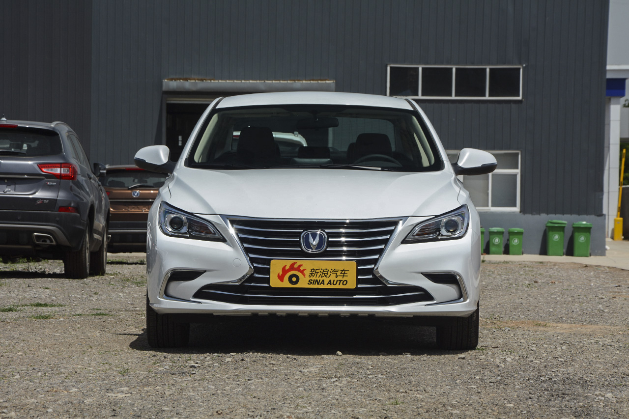 2018款睿骋CC1.5T手动典雅型