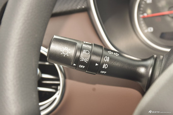 2017款瑞风S7 1.5T自动舒适型 