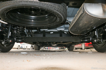 2018款比亚迪宋MAX 1.5T自动智联尊享型6座