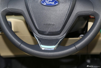 2017款福睿斯1.5L自动舒适型