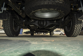 2016款骐铃T5 2.8T手动两驱舒适型加长轴距JE493ZLQ4CB