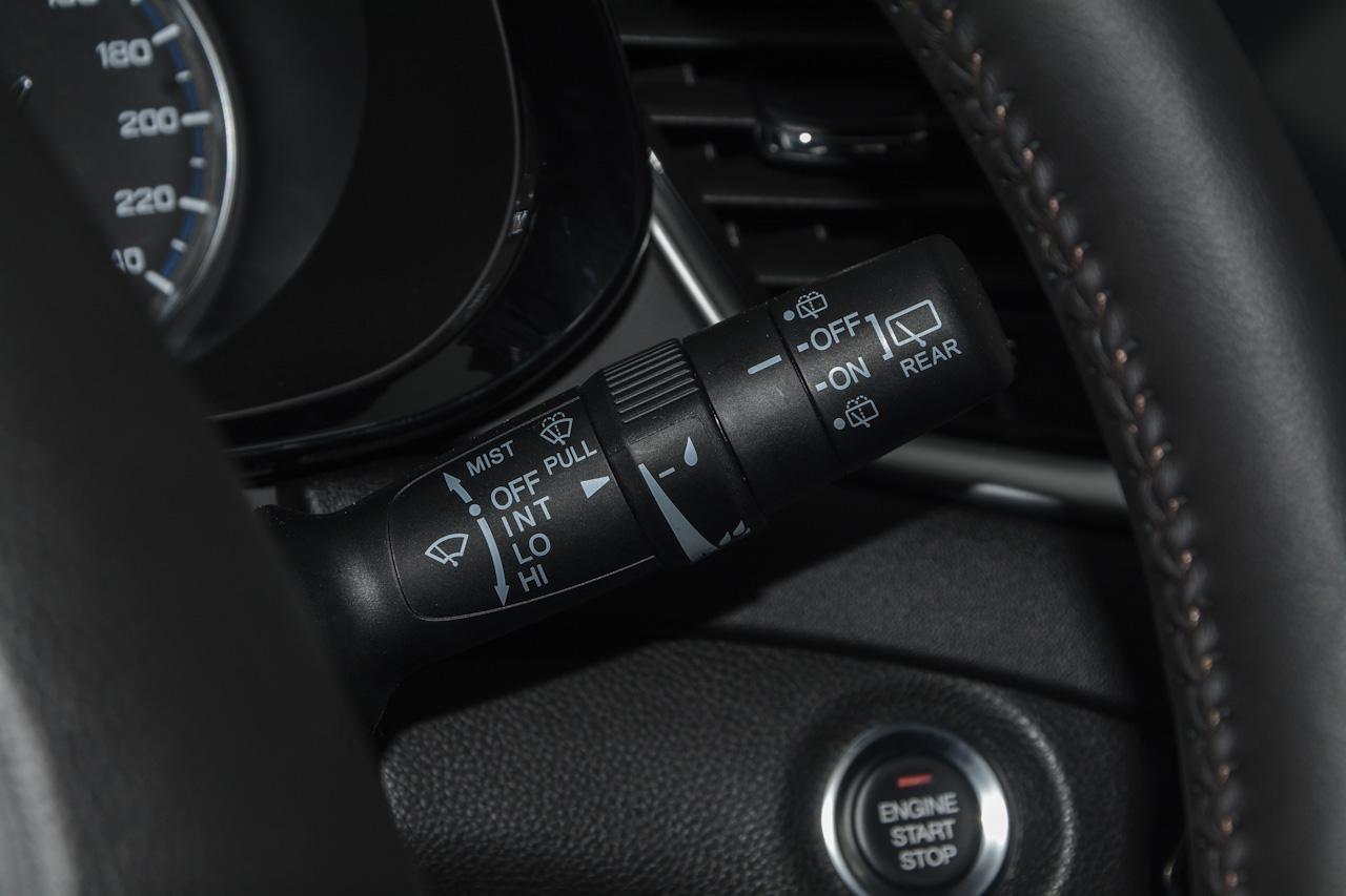 2017款传祺GS7 320T 2.0T两驱豪华型