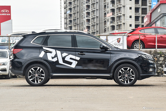 2018款荣威RX5 2.0T 30T自动两驱互联网黑金珍藏版