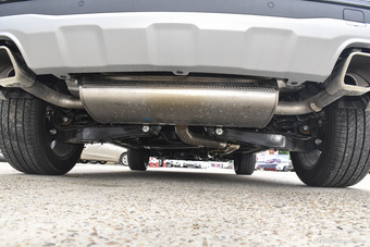 2018款荣威RX5 2.0T 30T自动两驱互联网黑金珍藏版