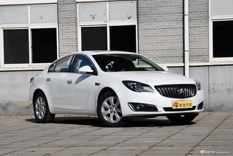 2015款君威 2.0L 精英时尚型