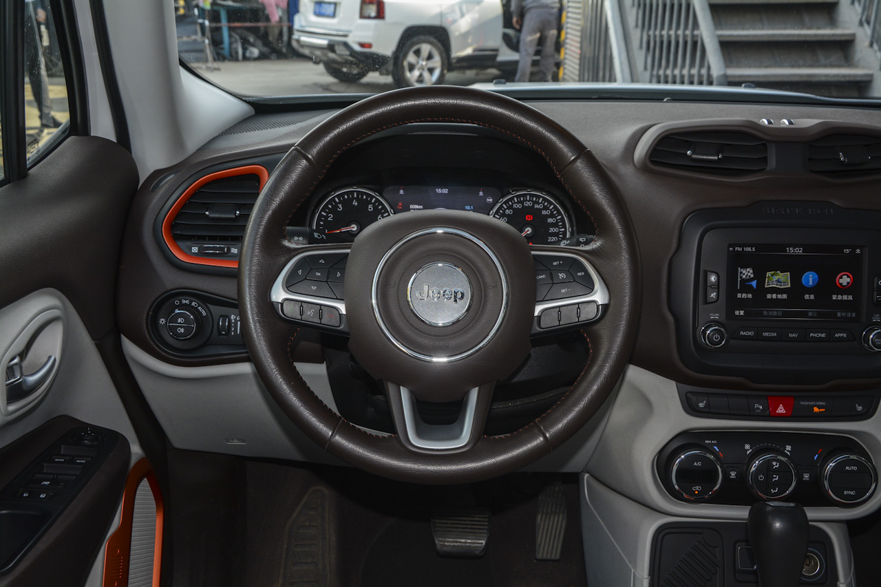 2017款自由侠1.4T自动智能版